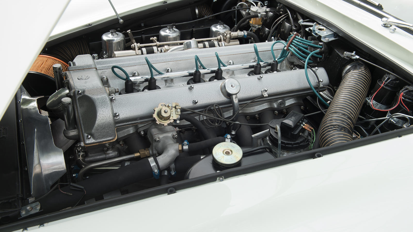 Ultra-rare Aston Martin expected to sell for £900,000 this weekend