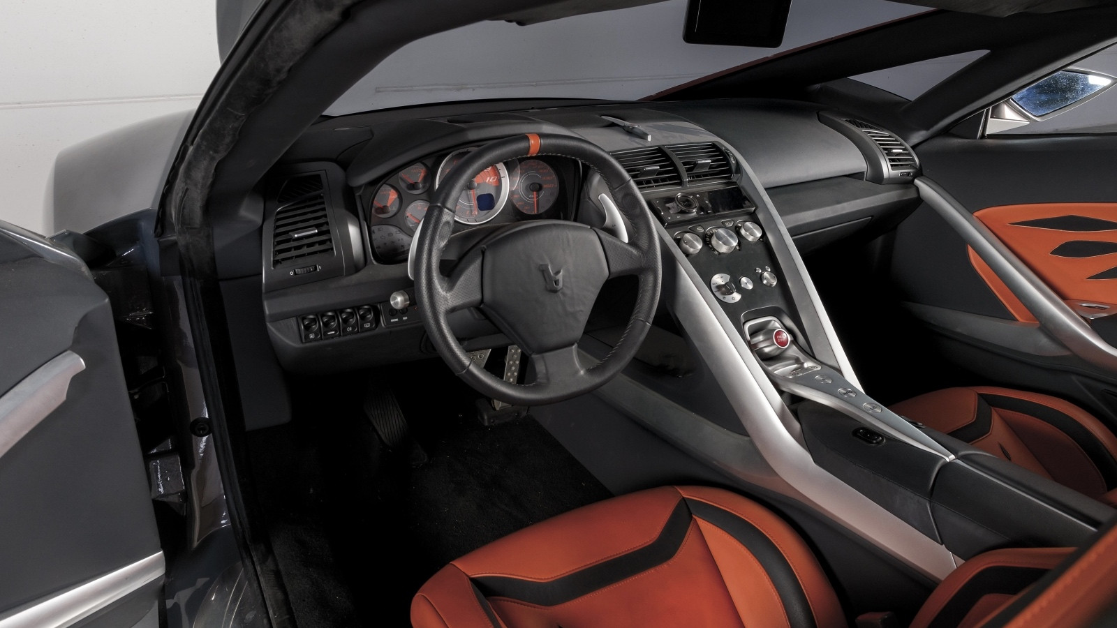 Two archive-fresh Bertone concept cars to be sold off