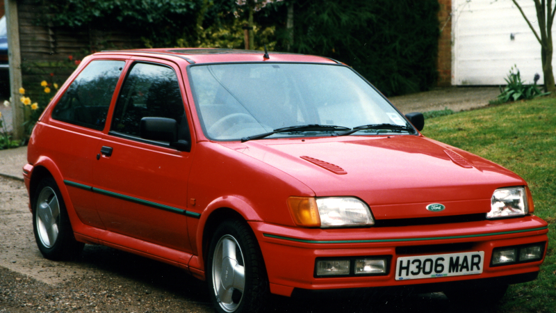 Top 10 hot hatches of the ‘90s