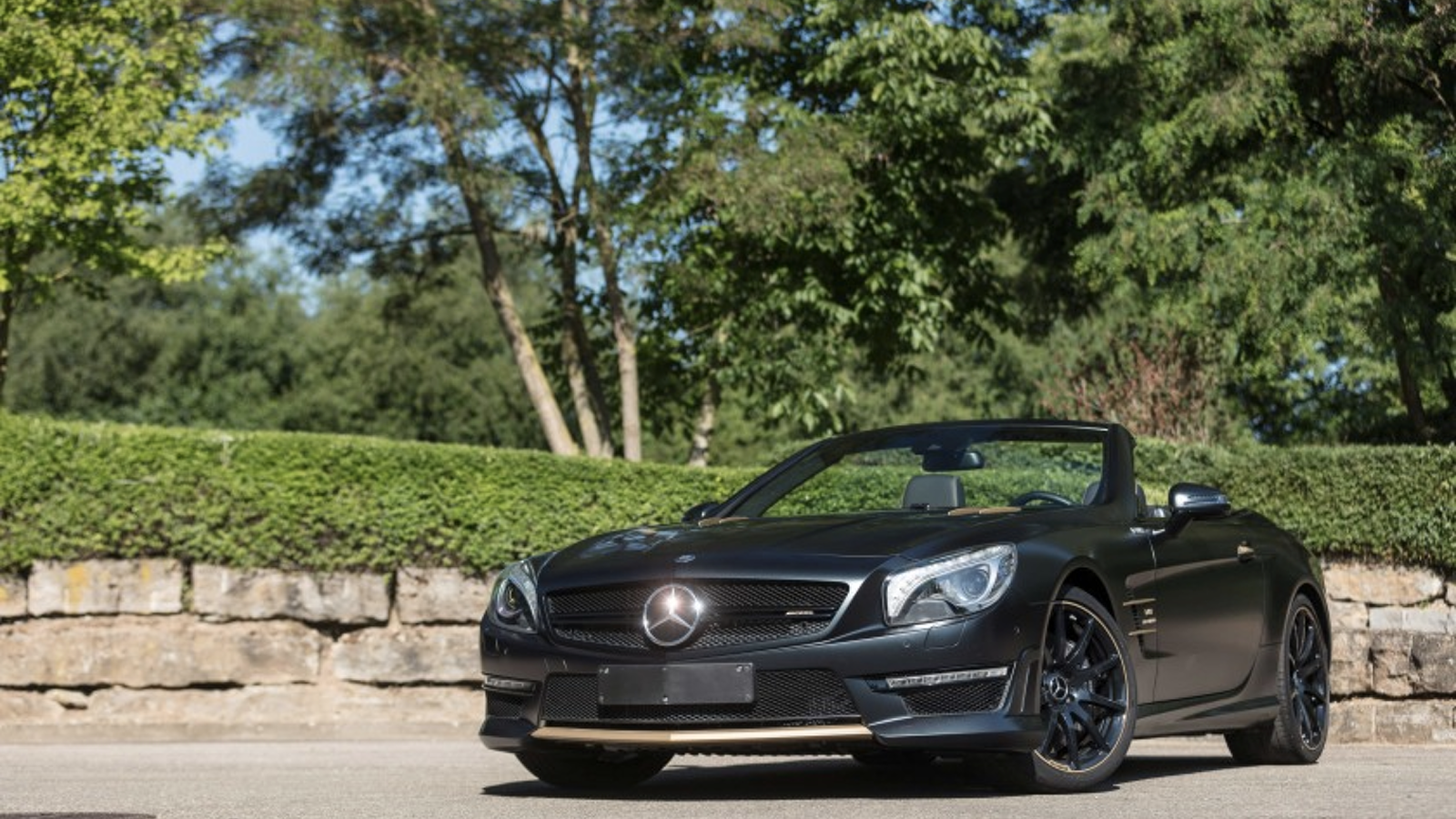 Pair of rare Mercedes leads €12.6m Le Mans Classic auction