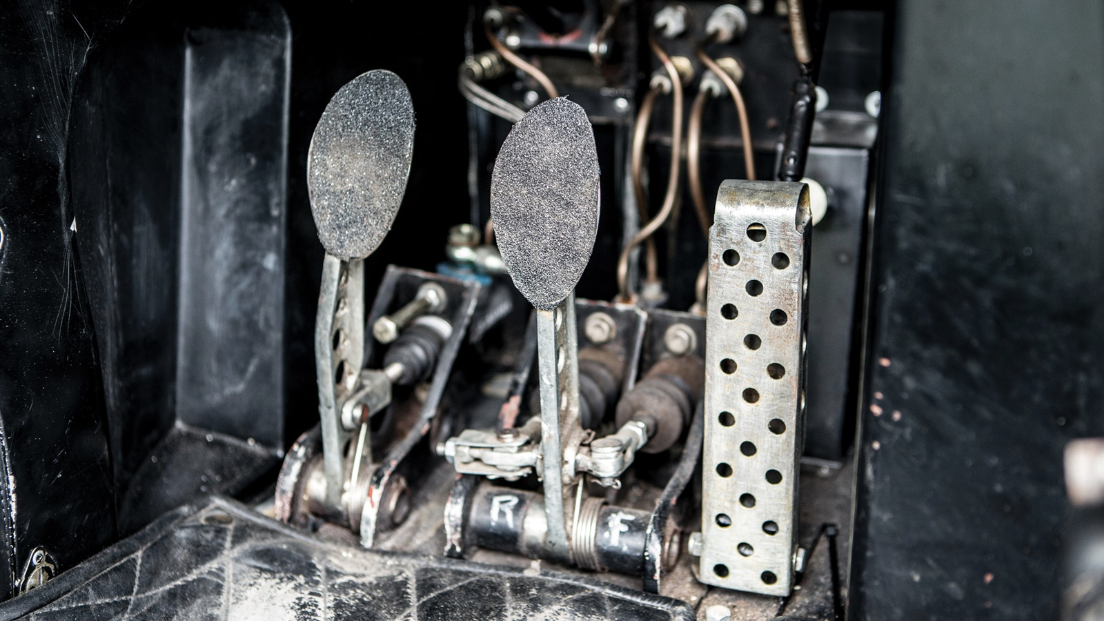 This racing Aston Martin could sell for US$25m next month