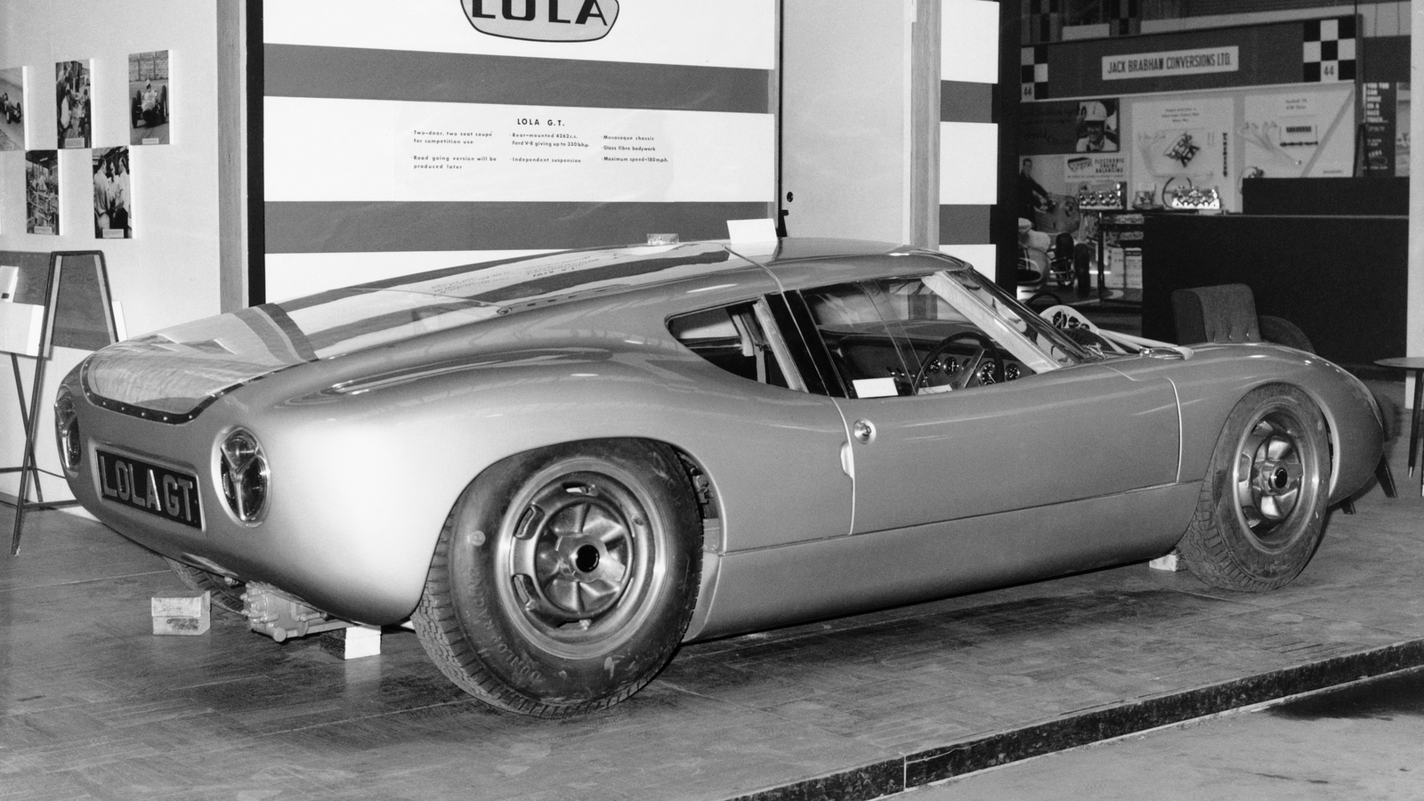 This car inspired the Ford GT40