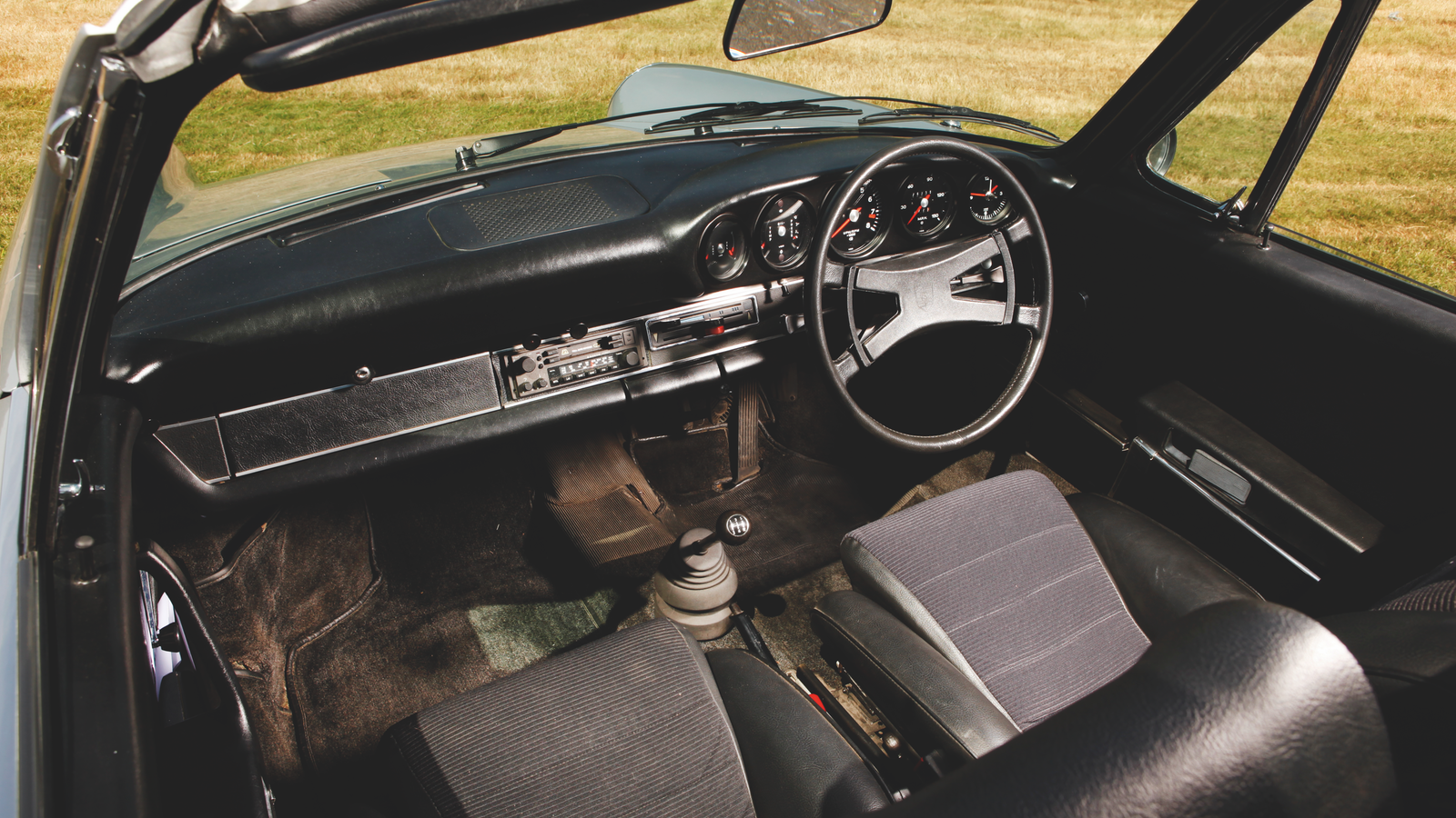 Ten of the best classic Targa top sports cars