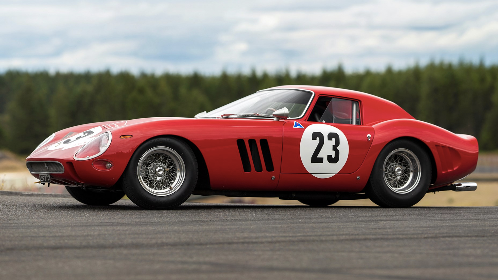 This Ferrari just became the most expensive car ever auctioned