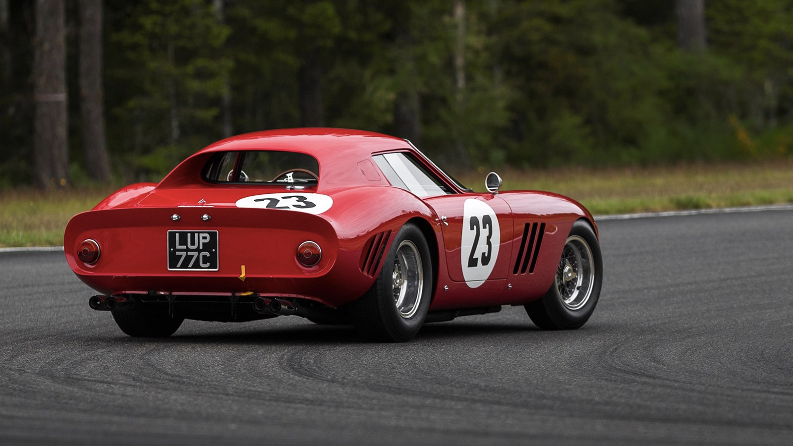 This Ferrari just became the most expensive car ever auctioned