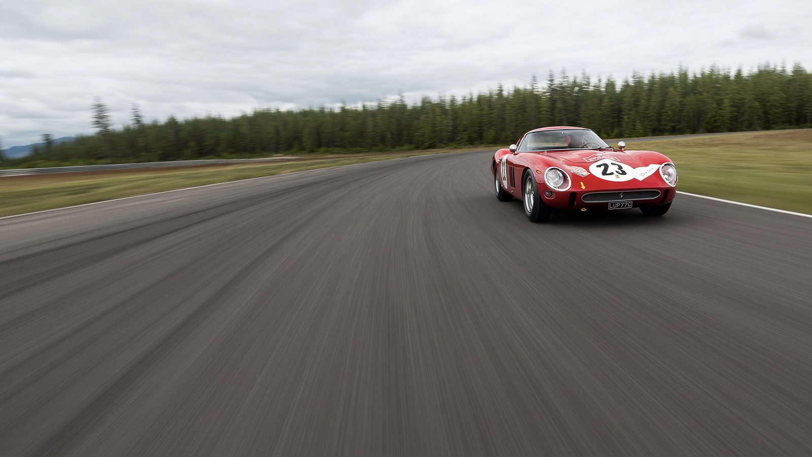 This Ferrari just became the most expensive car ever auctioned