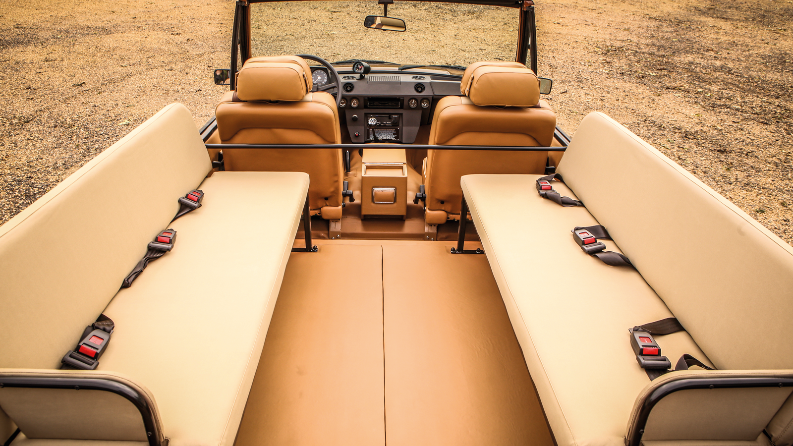 This custom roofless Range Rover was inspired by Bond