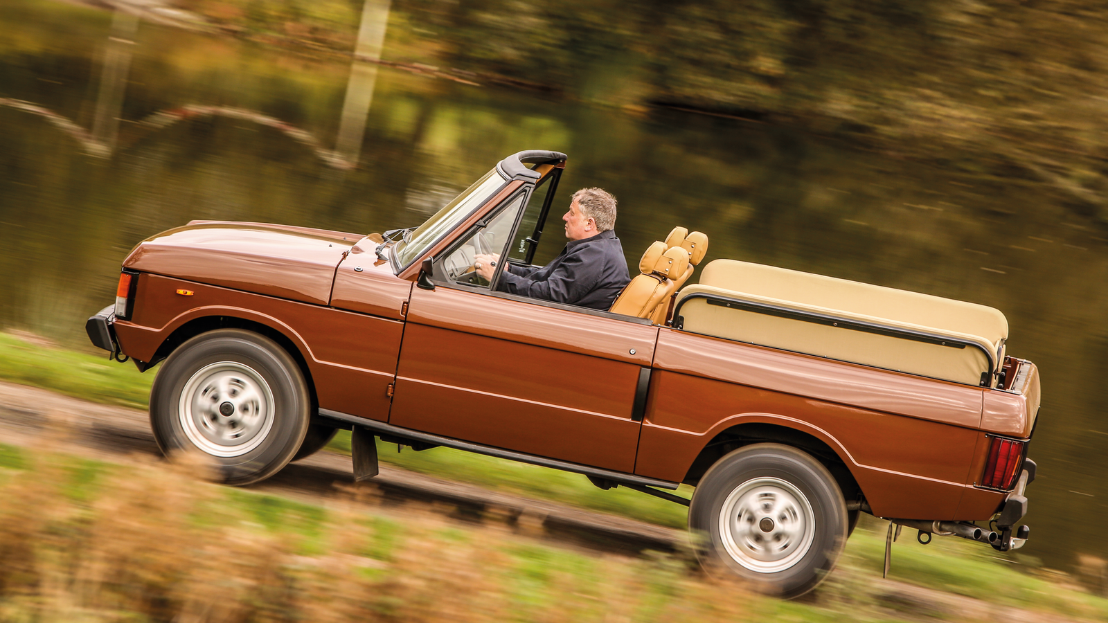 This custom roofless Range Rover was inspired by Bond