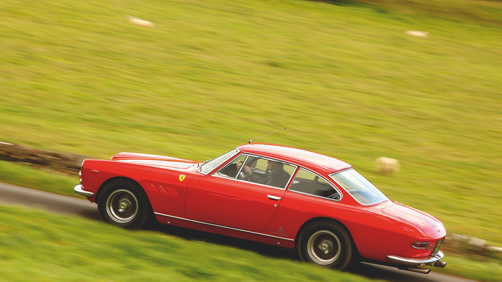Sports cars for the family: classic GTs with four seats