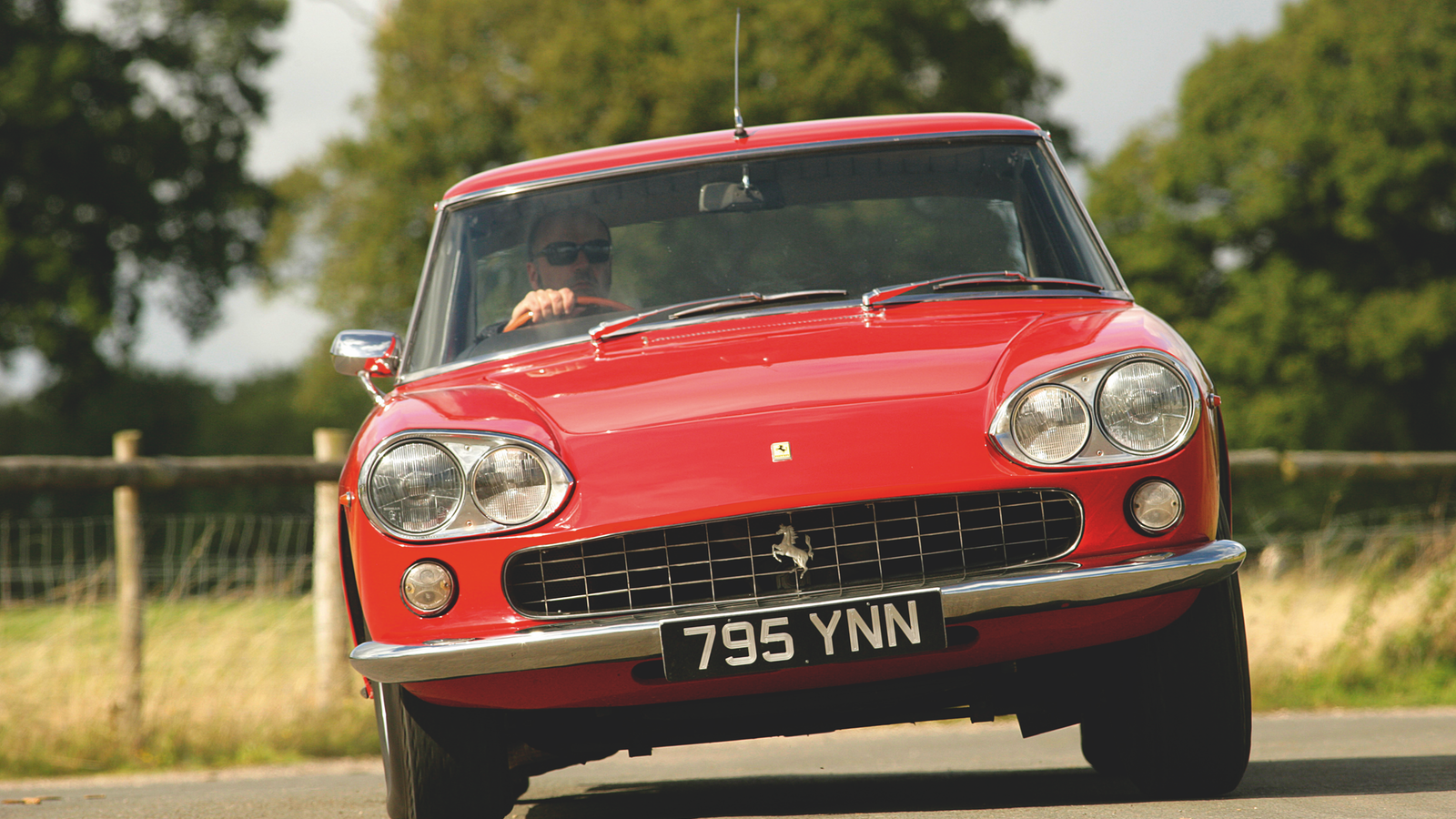 Sports cars for the family: classic GTs with four seats