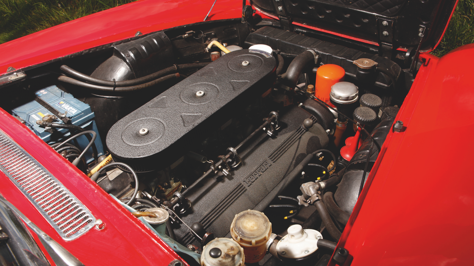 Sports cars for the family: classic GTs with four seats