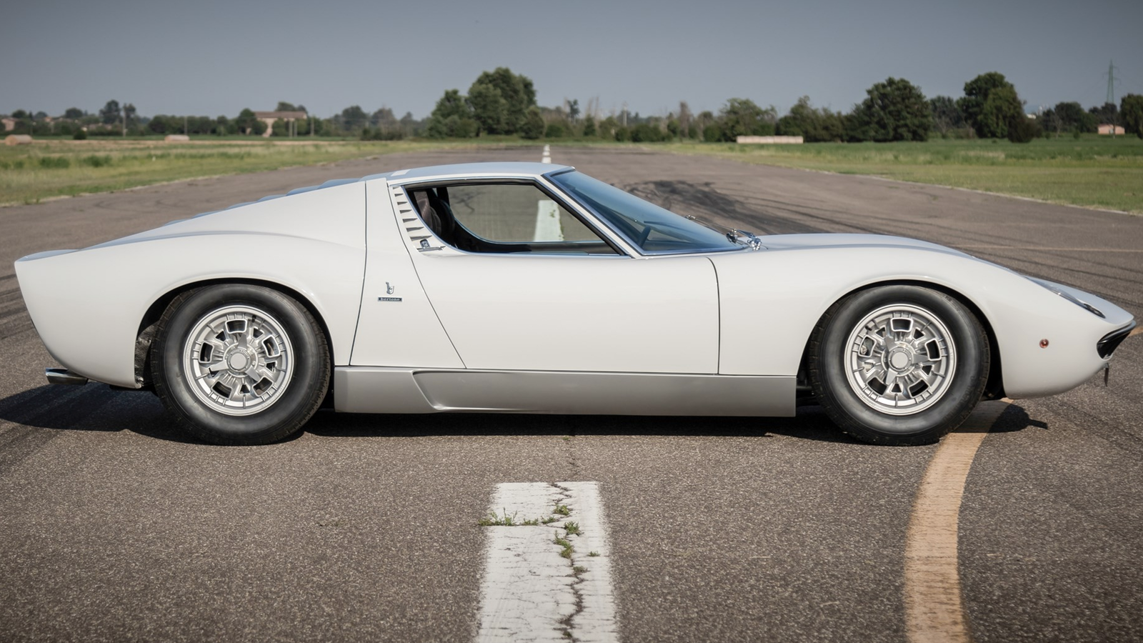 Rod Stewart’s Lamborghini could be yours for £1.2m