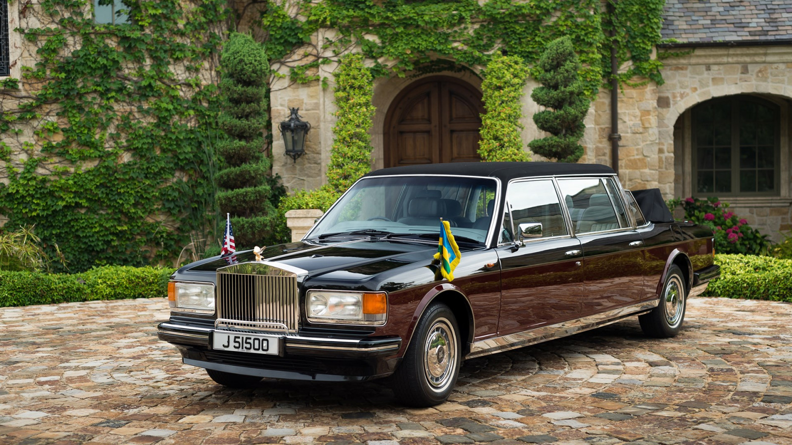 King of the limos: this bespoke Rolls-Royce will blow your mind