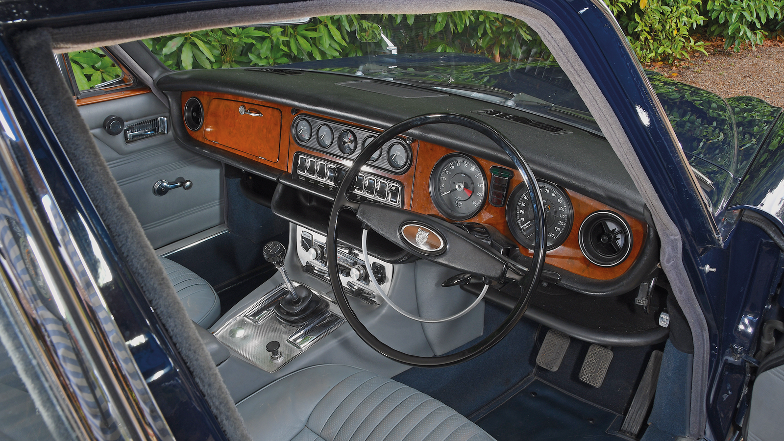 Driving the Jaguar XJ, 50 years after its launch