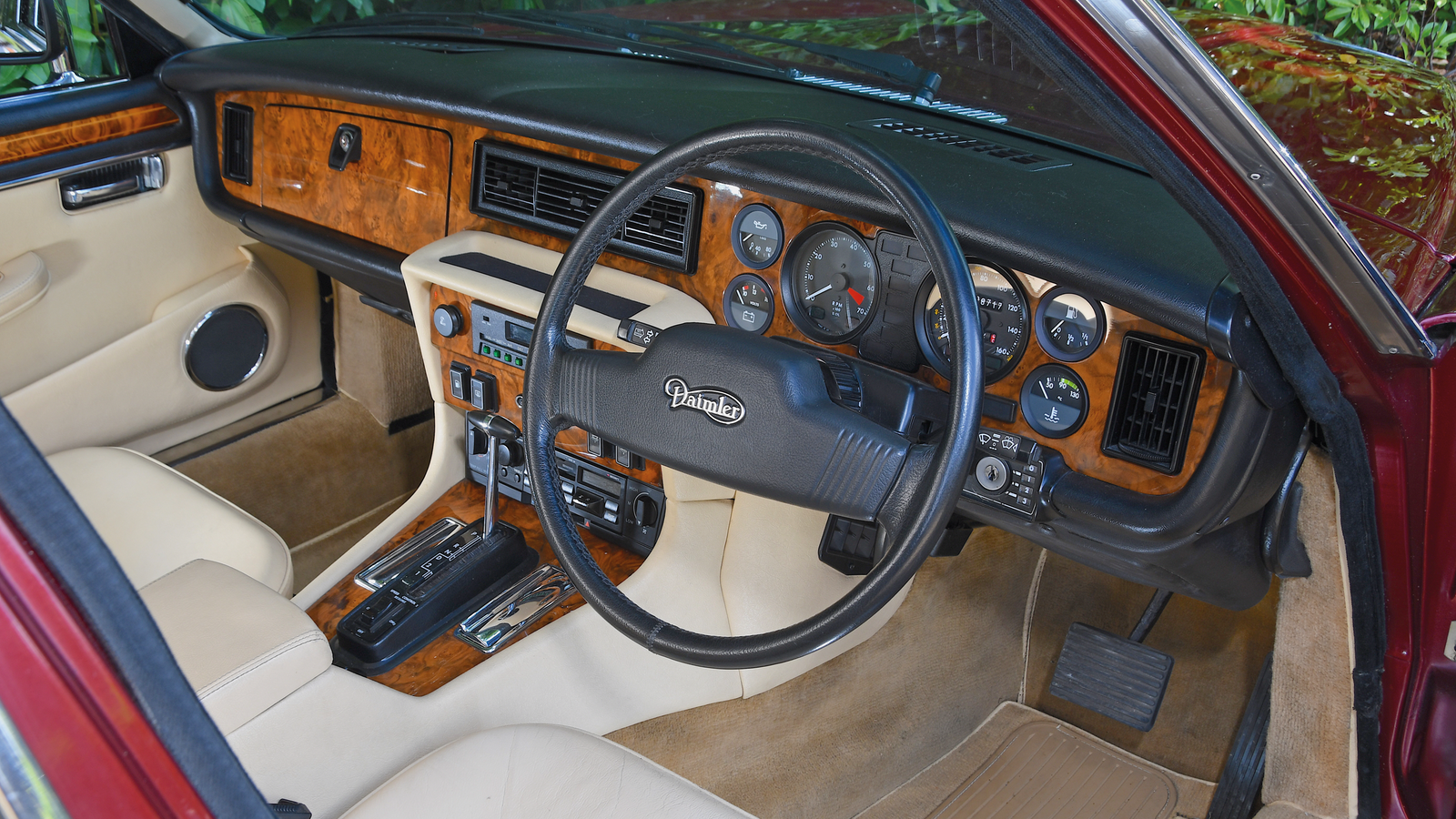 Driving the Jaguar XJ, 50 years after its launch