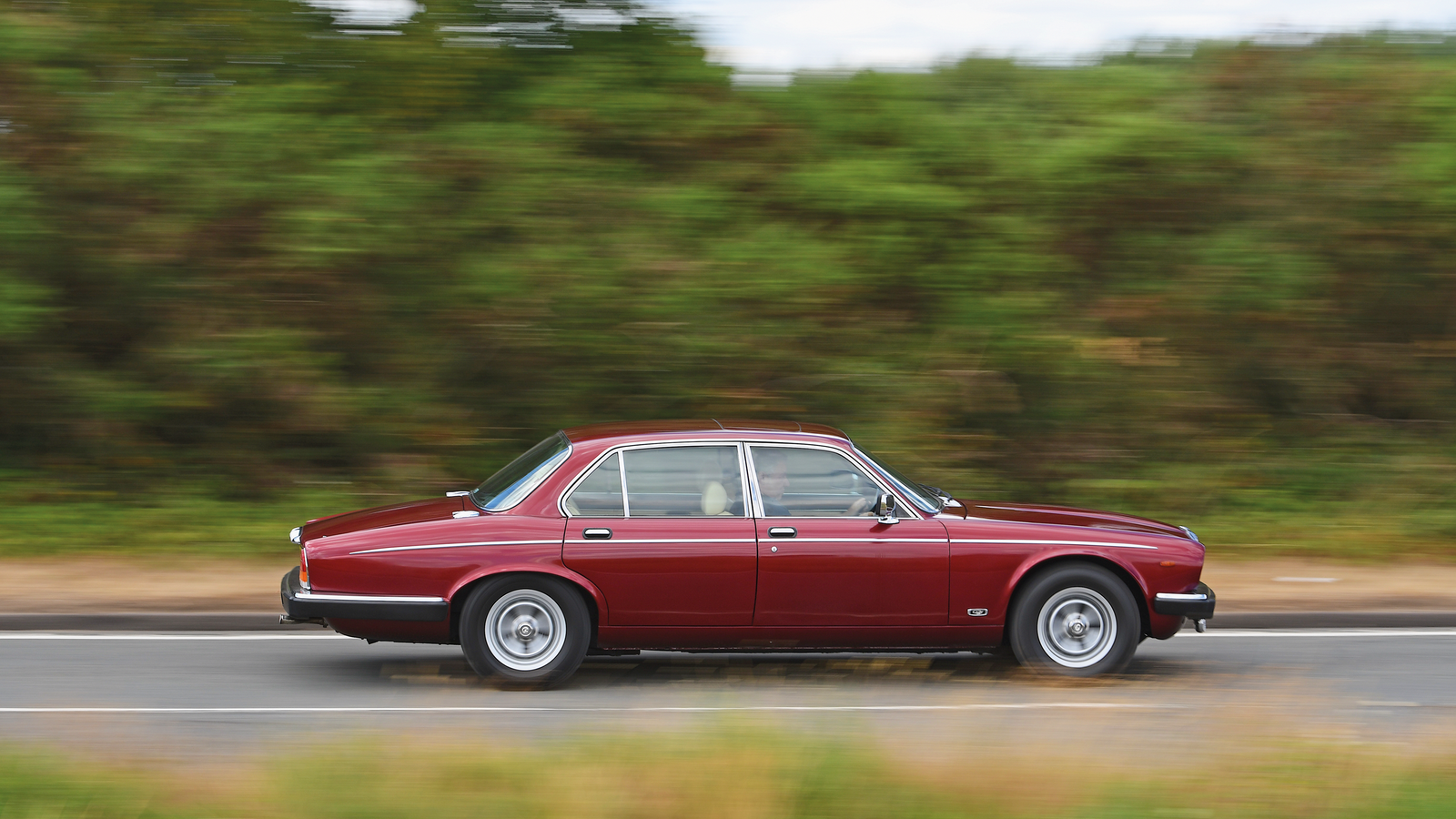 Driving the Jaguar XJ, 50 years after its launch