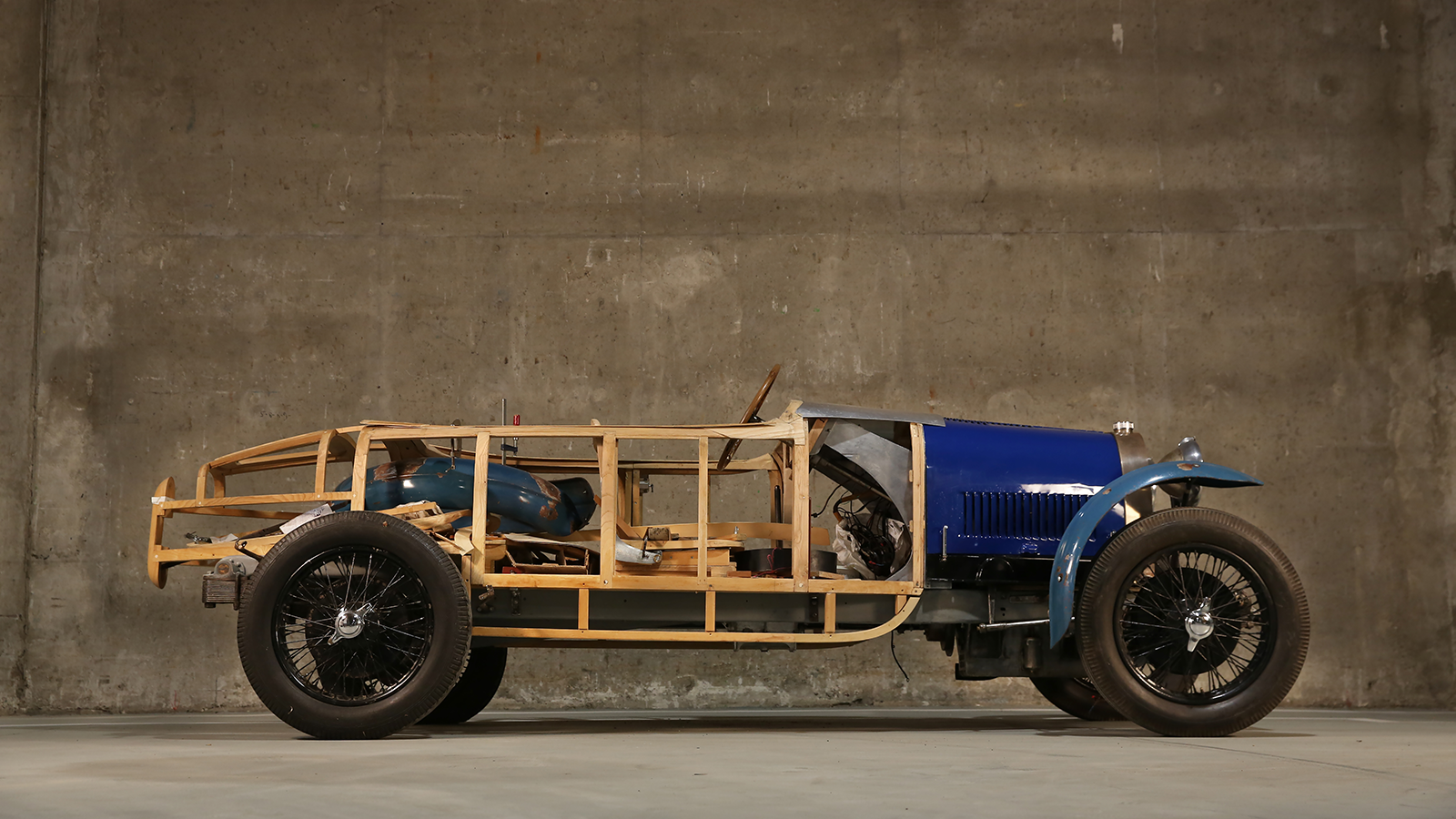 Breathtaking Bugatti trio rescued from Belgian barn