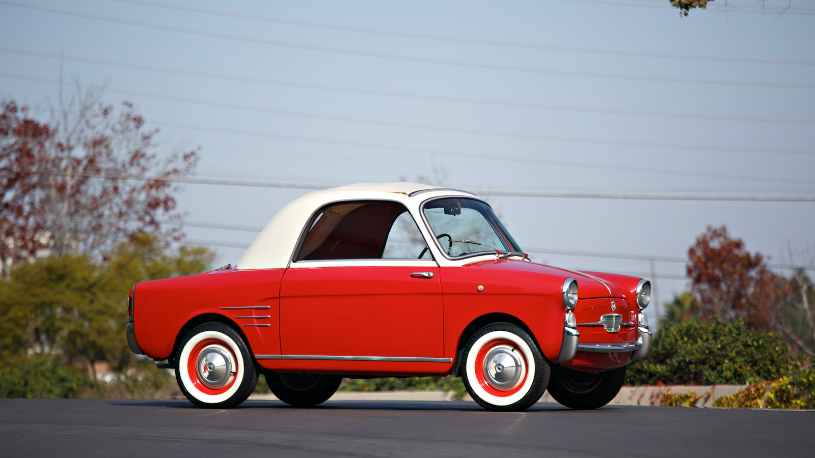 The weirdest lots at the Scottsdale auctions