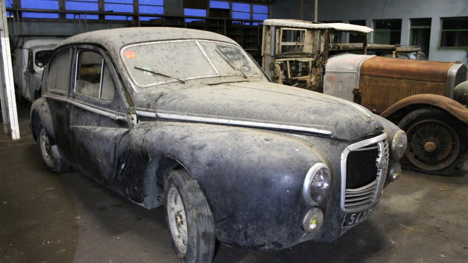 81 dusty classics unearthed in bumper French barn-find