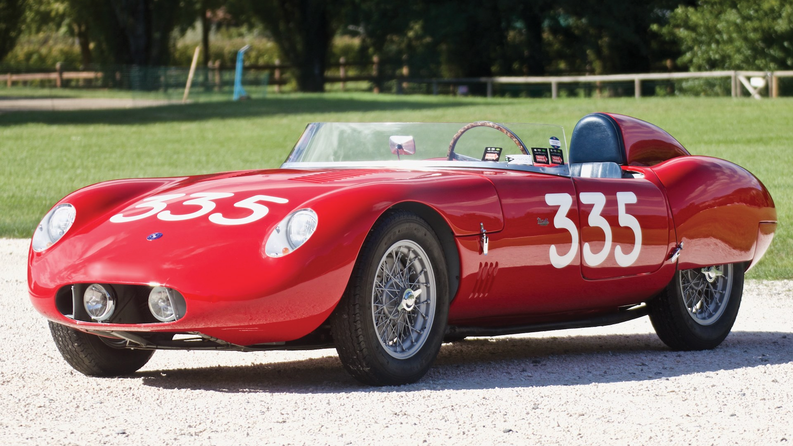 32 million-pound motors up for grabs at Retromobile