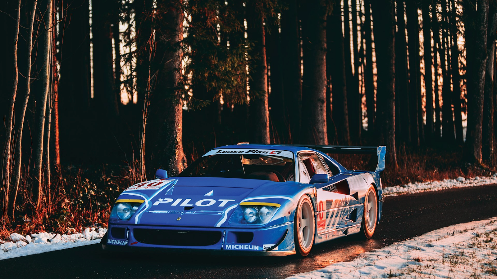 32 million-pound motors up for grabs at Retromobile