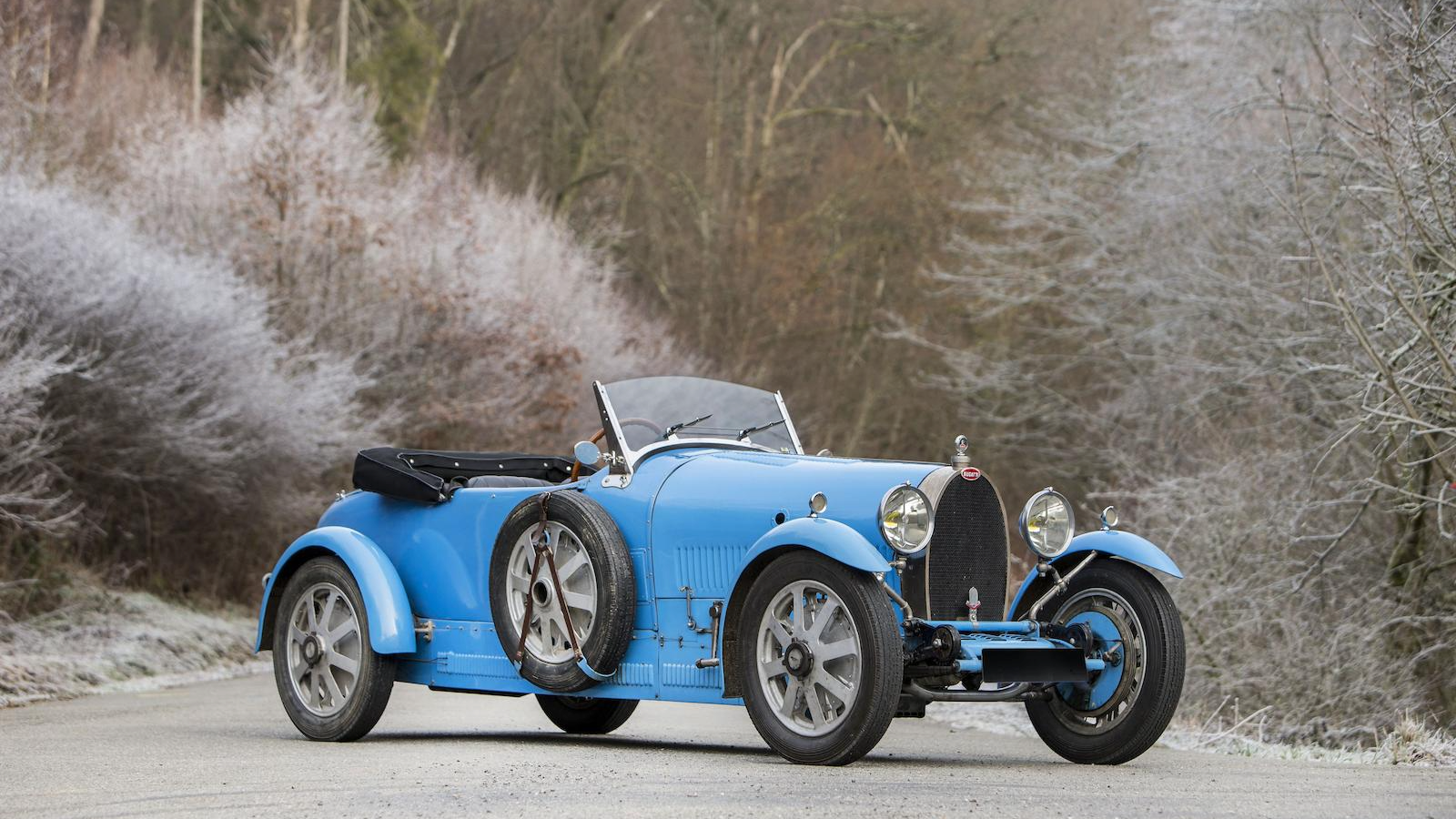 32 million-pound motors up for grabs at Retromobile