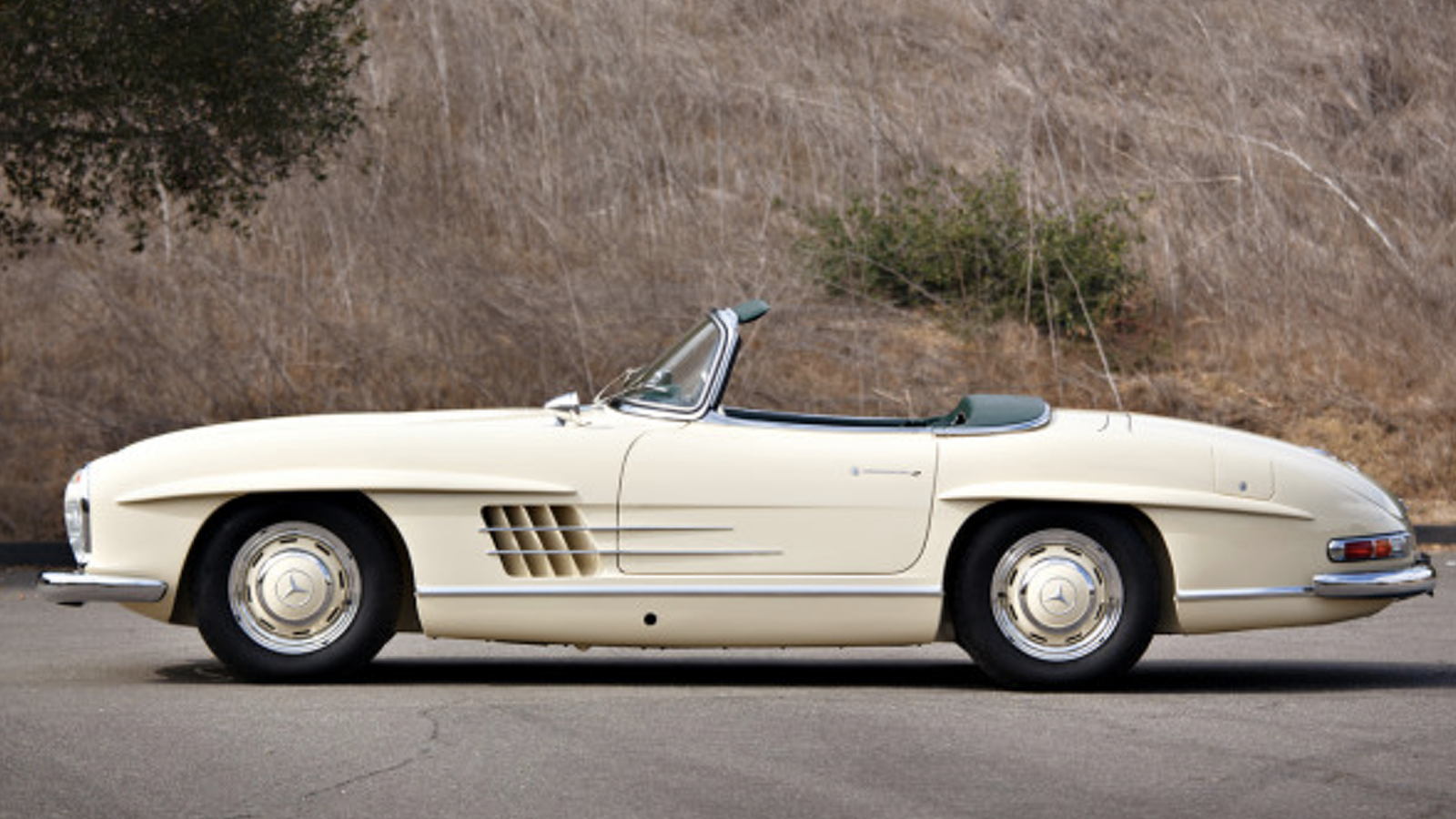 Big weekend: these 16 cars just sold for millions