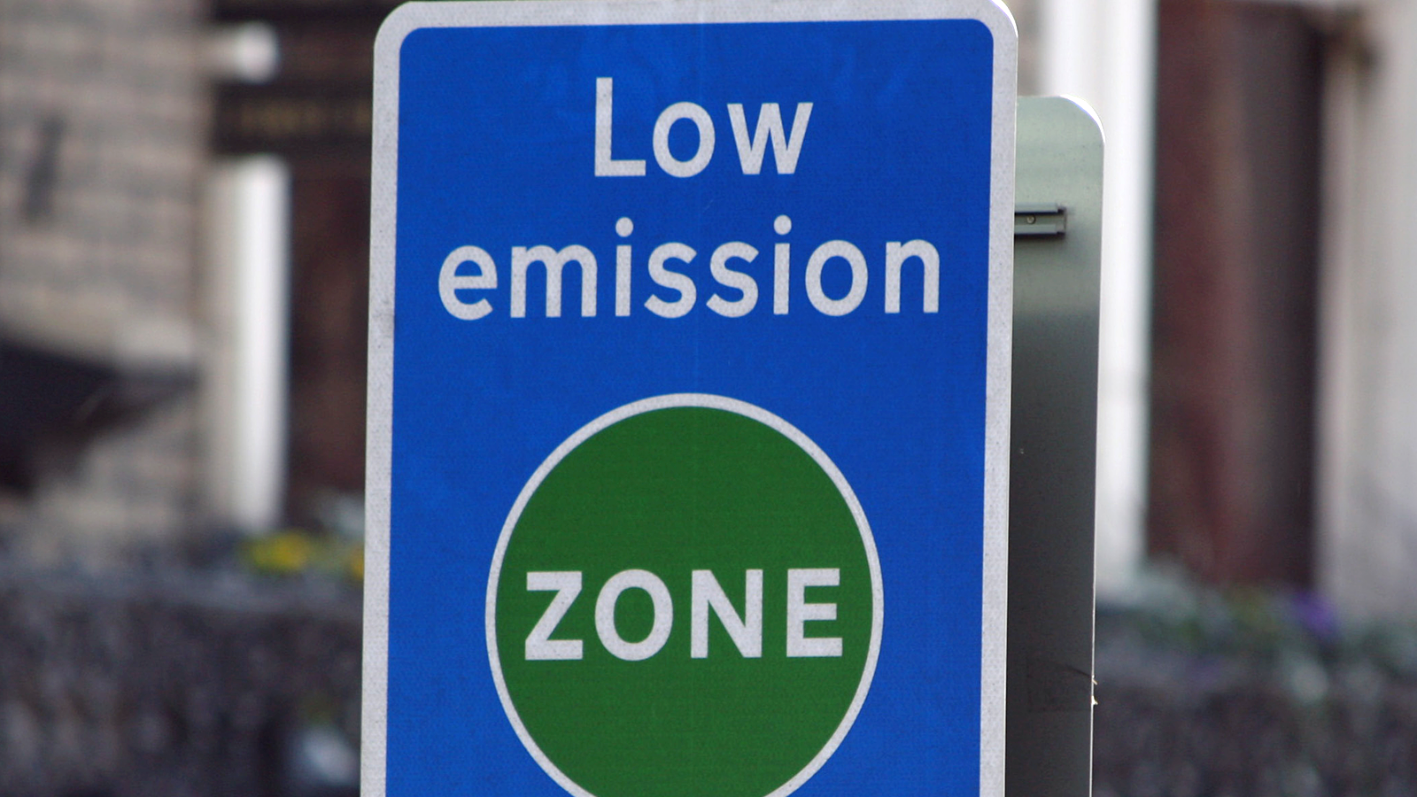 What does London's new ULEZ mean for classic car drivers?