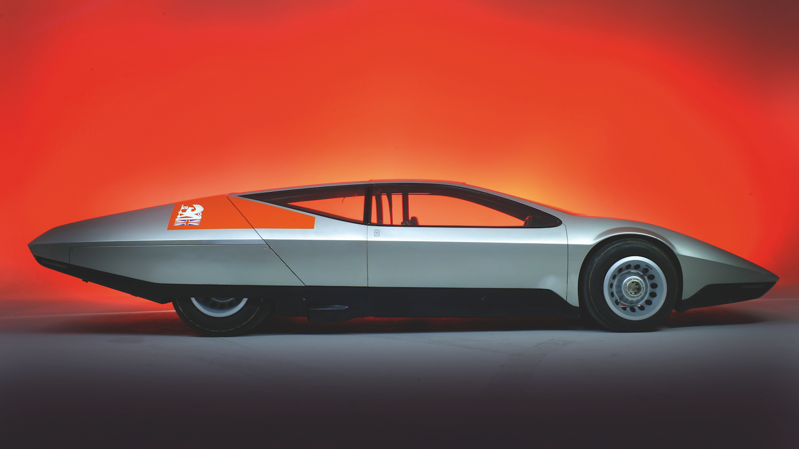 Vauxhall's SRV concept is a striking aero wedge