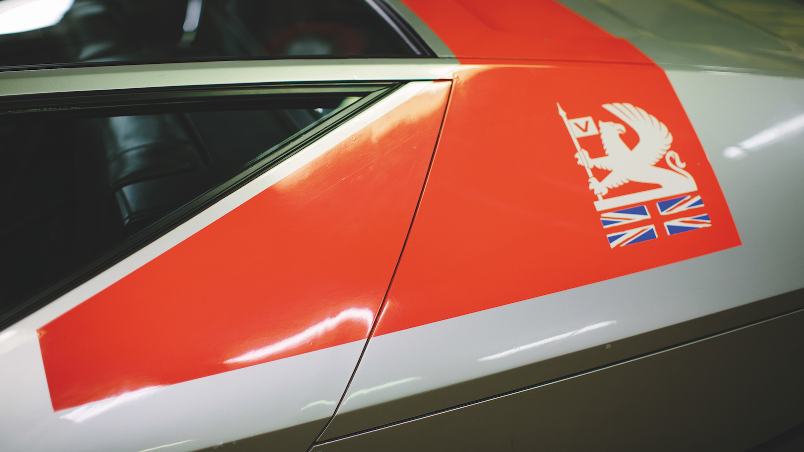 Vauxhall's SRV concept is a striking aero wedge