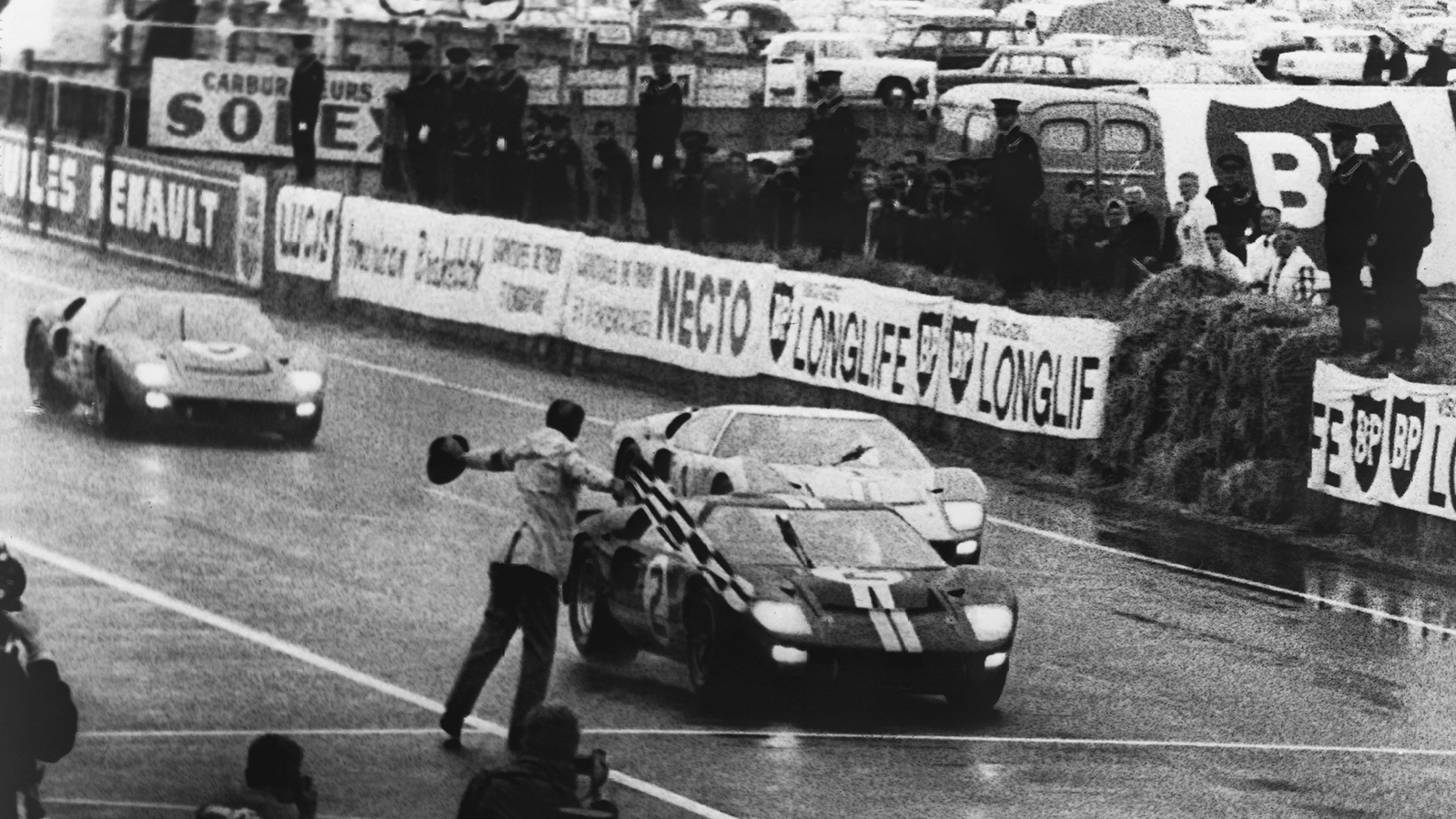 10 cars that were built to beat Ferrari