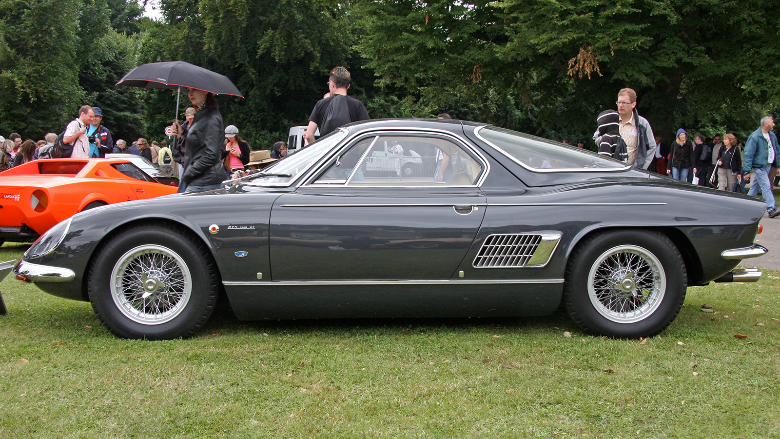 10 cars that were built to beat Ferrari