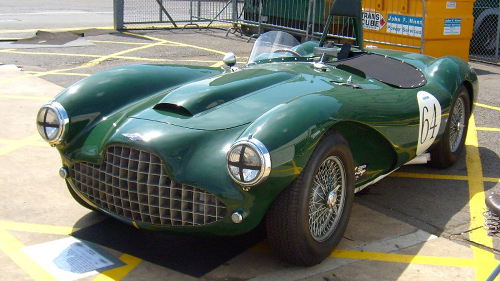 10 cars that were built to beat Ferrari