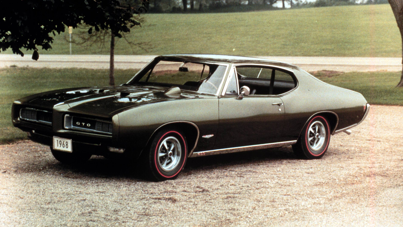 10 cars that were built to beat Ferrari