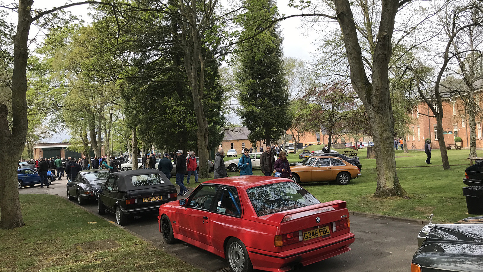 Garden-party atmosphere