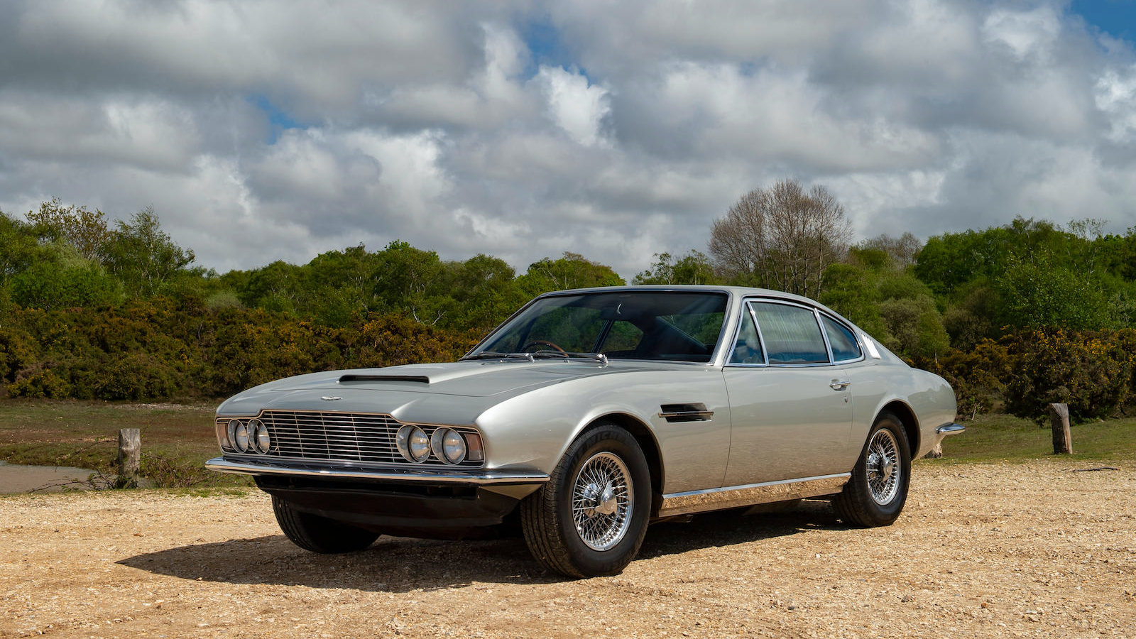 Bonhams Aston Martin Sale 2019 offers variety and rarity