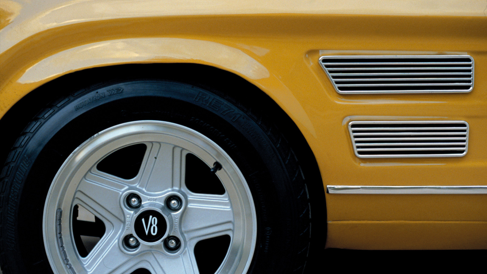 Capri MkI dummy vents