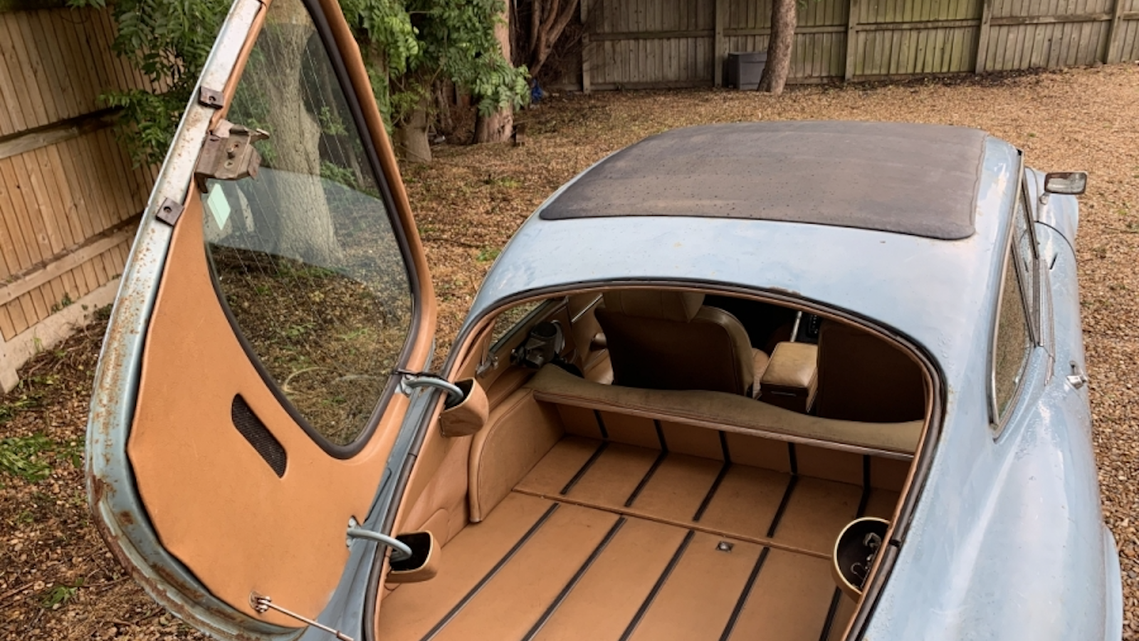 £40k E-type barn-find up for grabs at Silverstone Classic sale