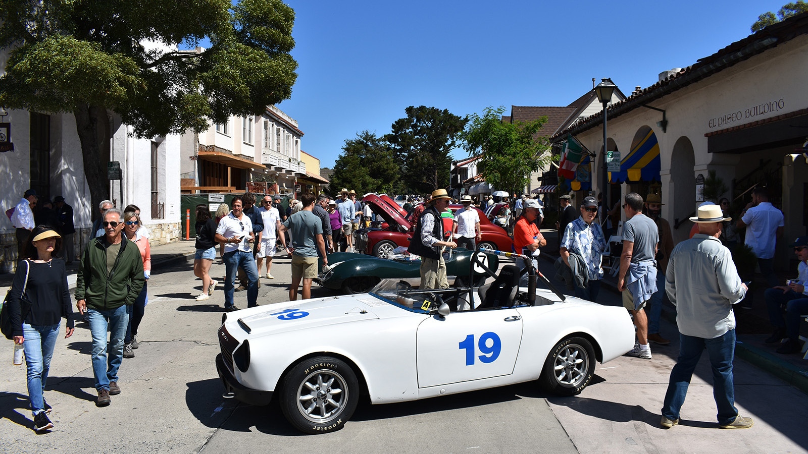 Classics head for Carmel