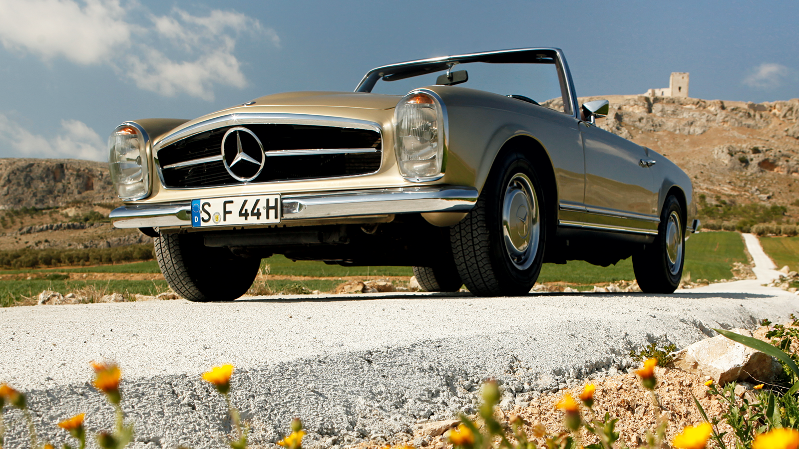 14 classic dashboards you’d never see in a modern car