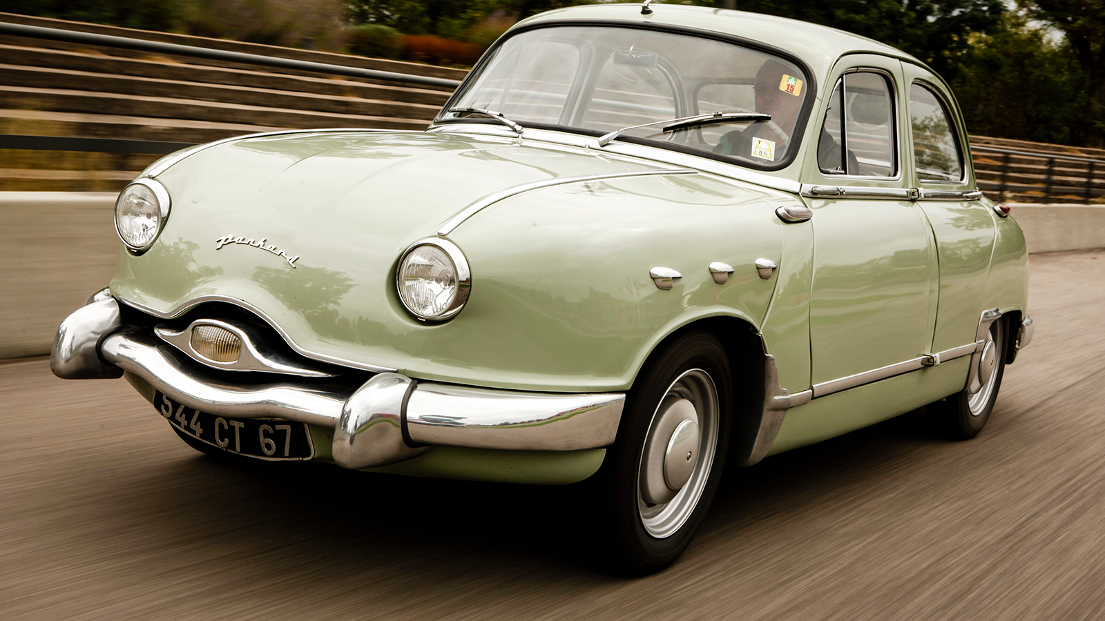 14 classic dashboards you’d never see in a modern car