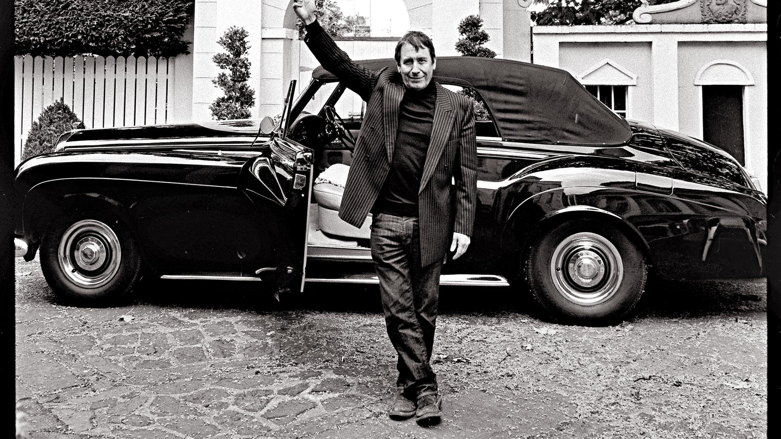 ‘Missing’ Aston Martin leads Bonhams’ Bond Street sale