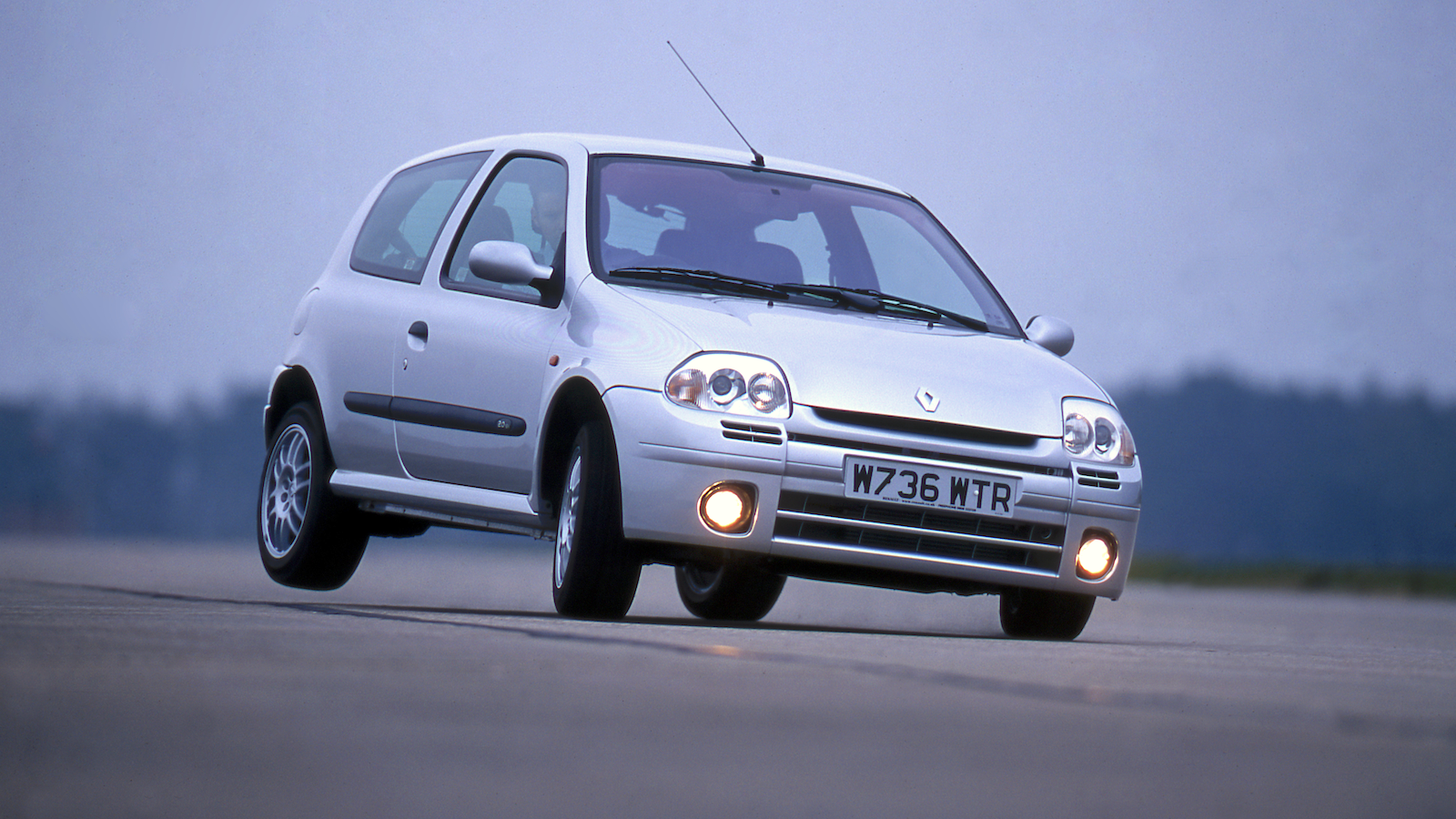 25 great classic cars that should rise in value