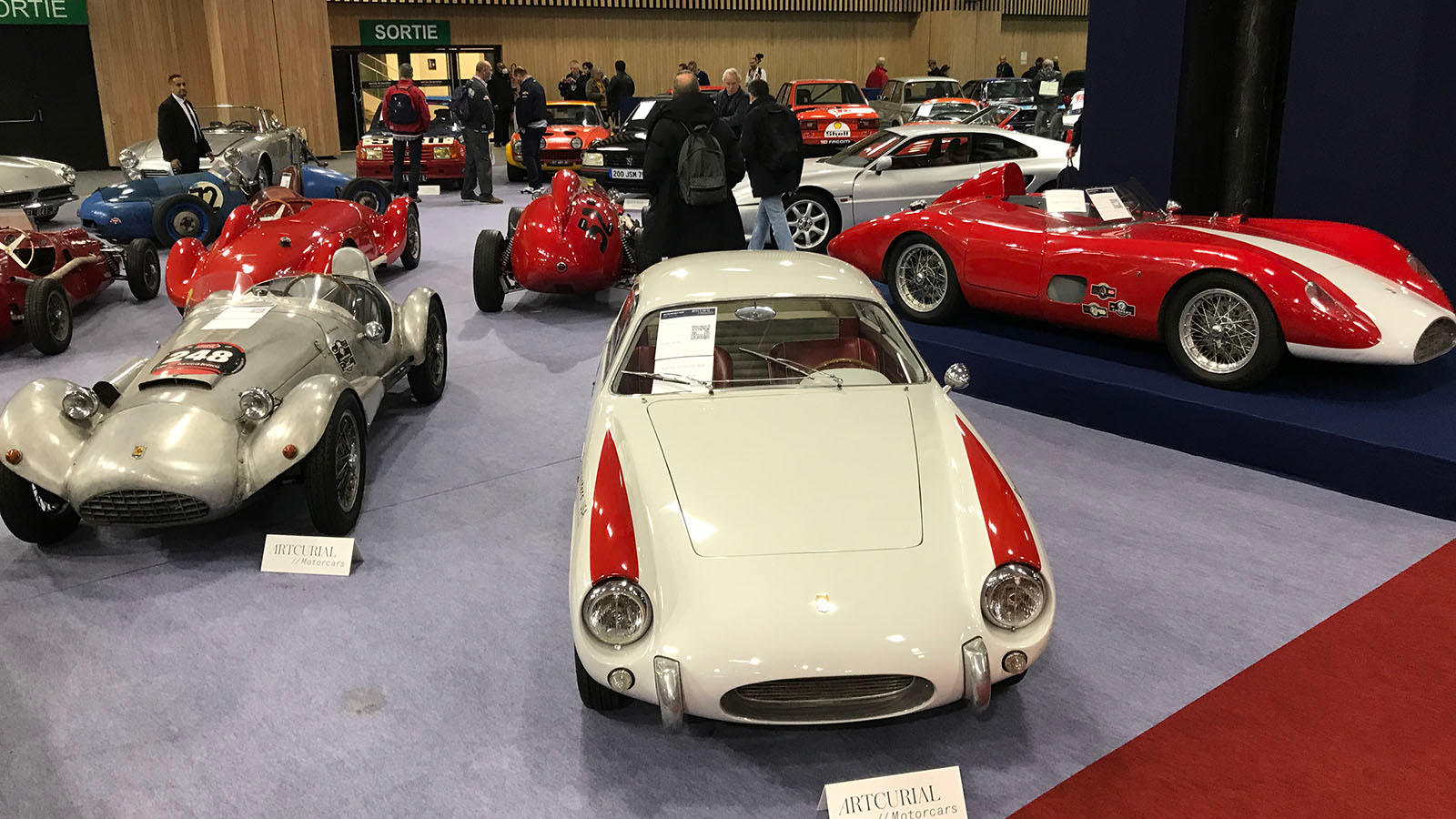 Diminutive racing legends