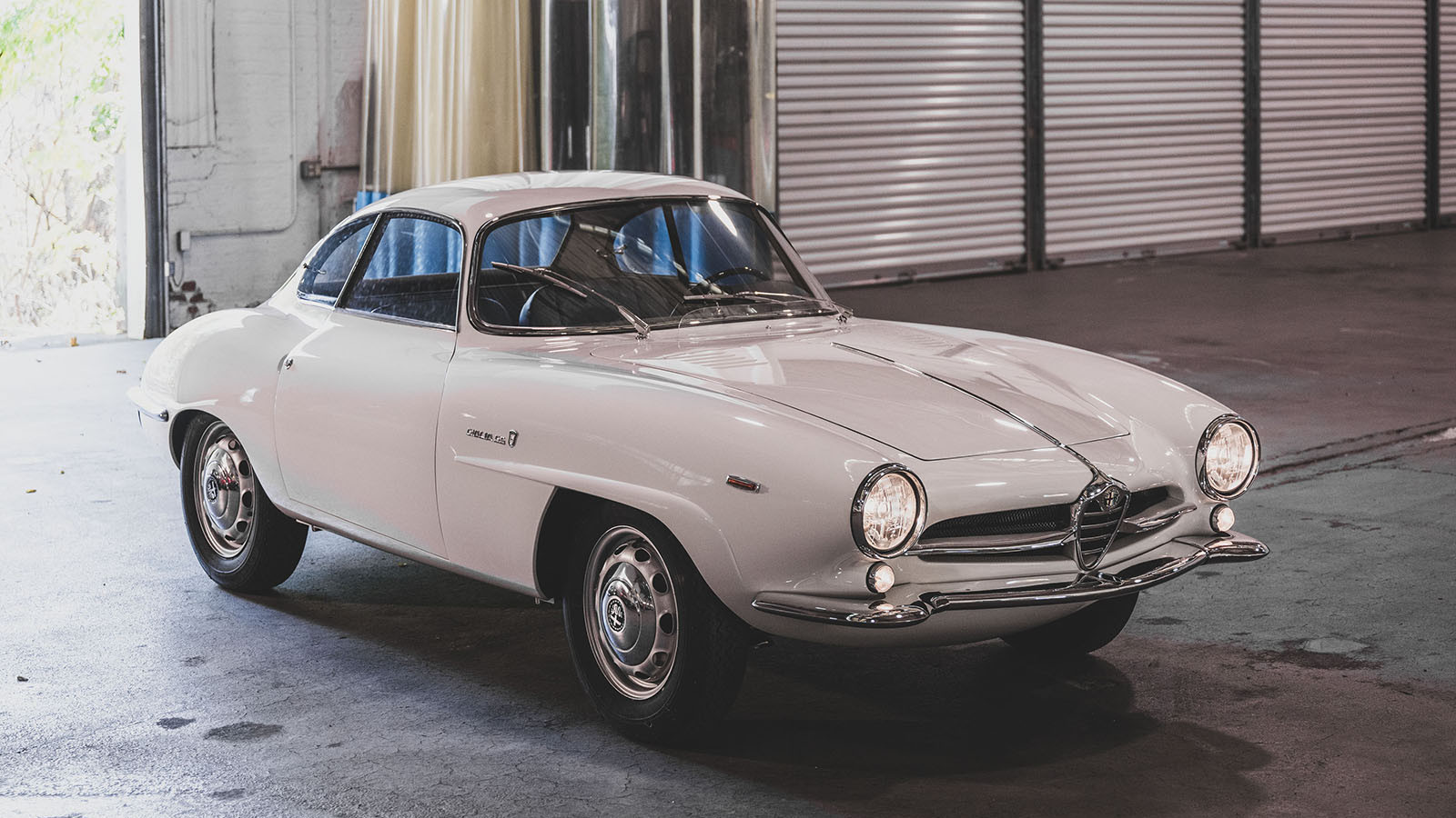 These Alfa Romeos are for sale in one auction