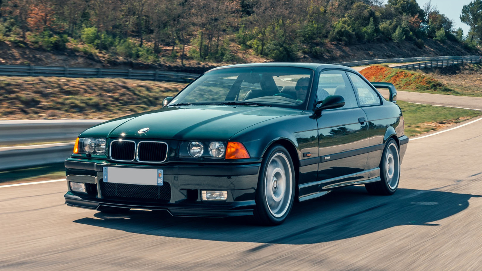 16 dream classics for sale in Monaco this month