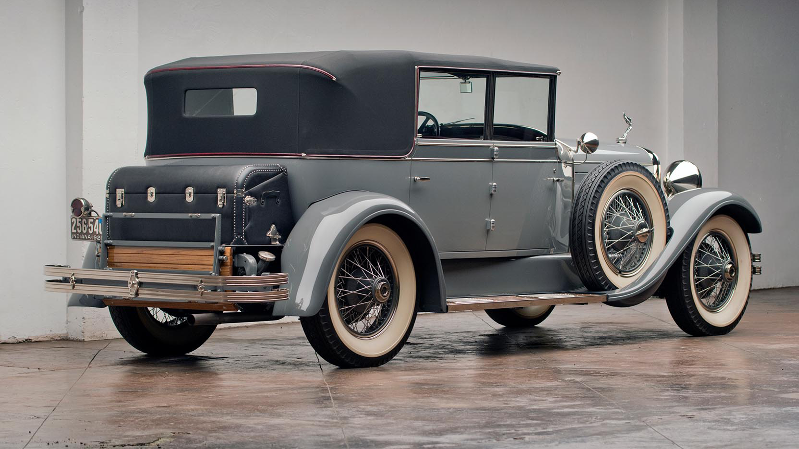 Rare Apollo trio lead 200-strong Worldwide Auctioneers sale 