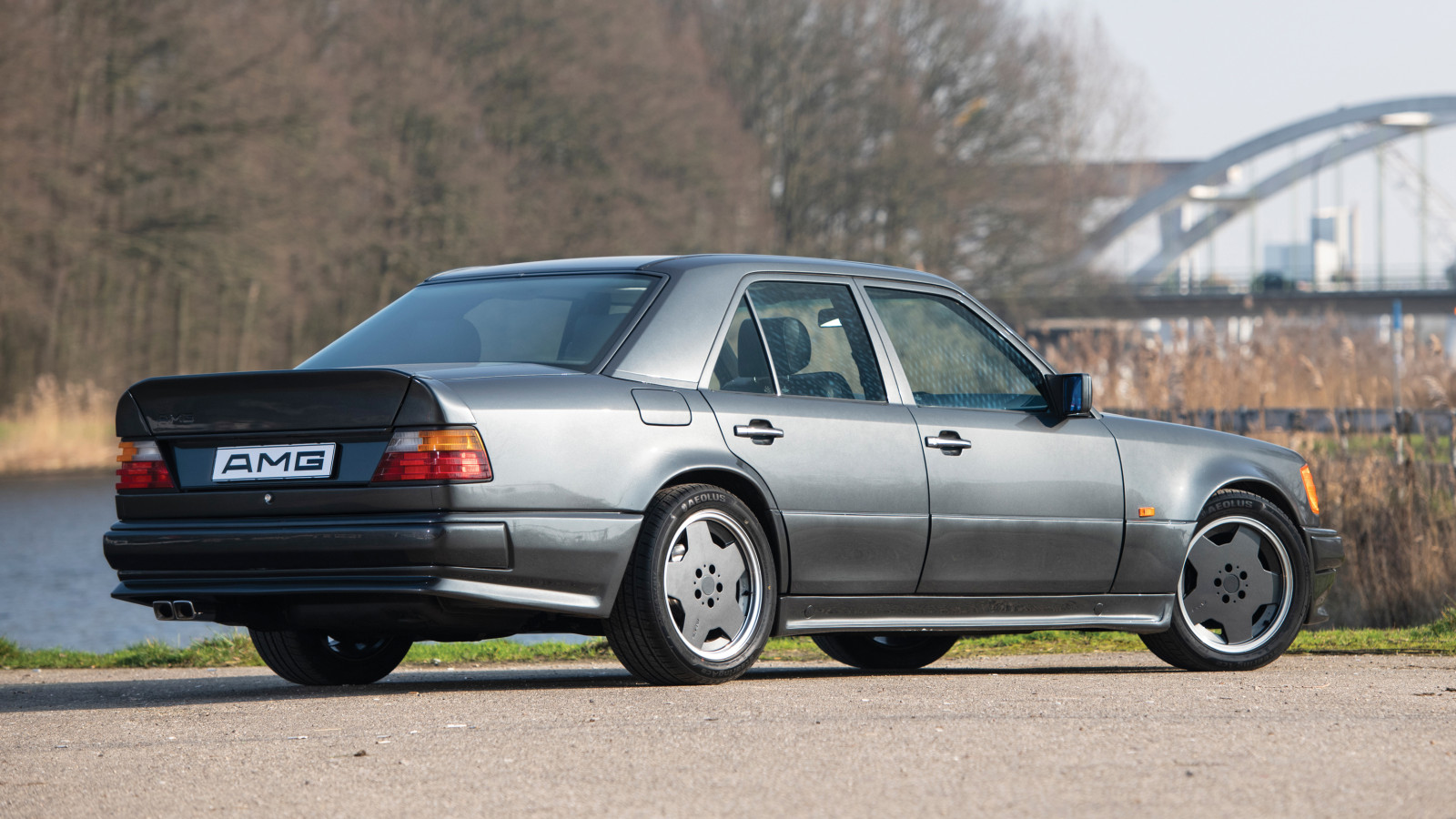 24 primeros AMG clásicos | Classic \u0026 Sports Car, image size:1600x900