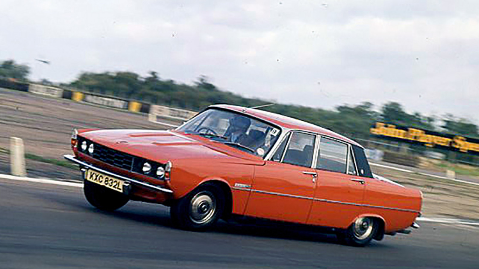 Rover P6