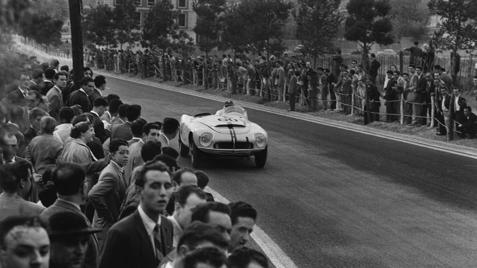 10 cars that were built to beat Ferrari